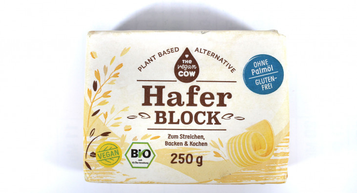 The Vegan Cow Hafer Block
