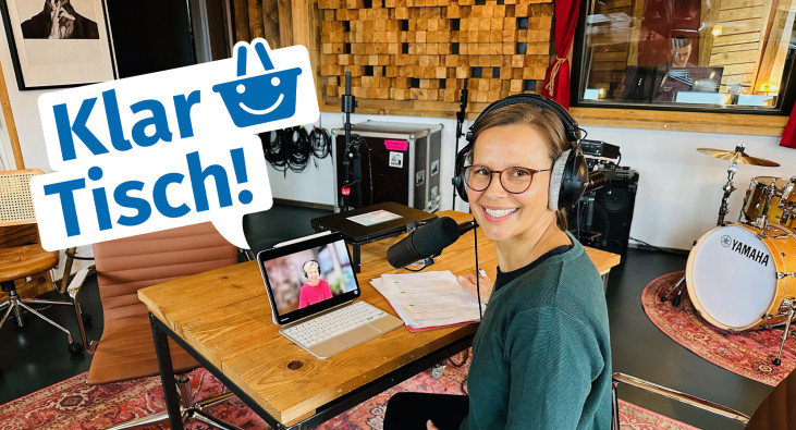 Podcastaufnahme mit Gästin in der Videokonferenz
