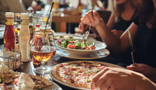 Pizza essen - hoffentlich ohne Insekten Pizza essen - hoffentlich ohne Insekten