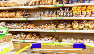 Brote im Supermarkt
