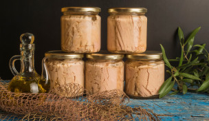 Thunfisch im Glas mit Olivenöl