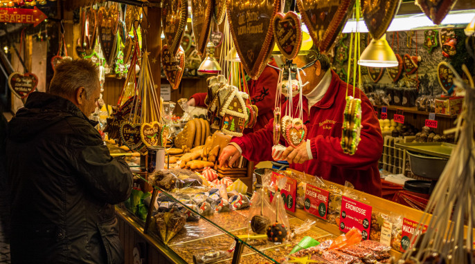 Bude auf einem Weihnachtsmarkt