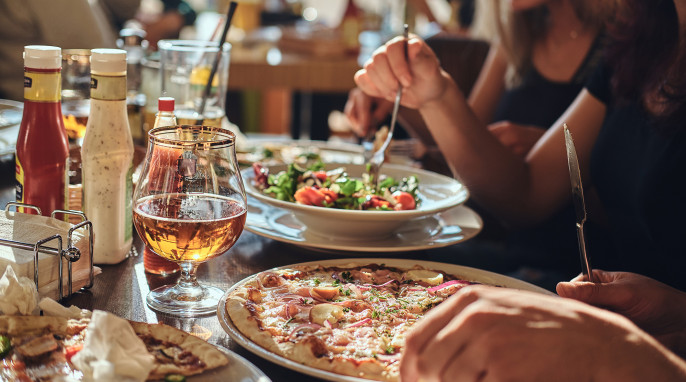 Pizza essen - hoffentlich ohne Insekten