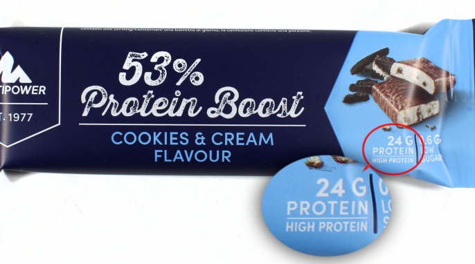 Multipower 53 % Protein Boost Cookies & Cream Flavour  