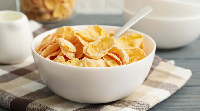 cornflakes-in-schuessel