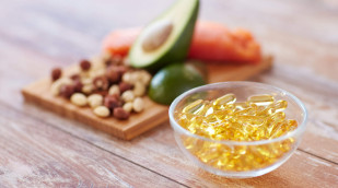 Omega 3 reiche Nahrungsergänzungsmittel und Ernährung