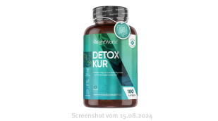 „Detox Kur“ steht auf der Verpackung mit Nahrungsergänzungsmittel.