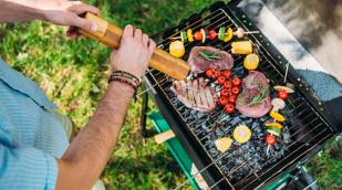 Grill mit Grillgut
