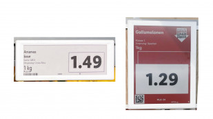 Preisschilder: Ananas, Lidl, Marburg. 17.04.2025 und Honigmelone, Darmstadt 25.07.2025
