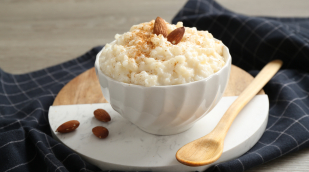 Schale mit Milchreis