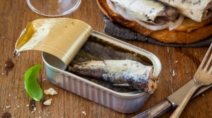 Dosensardinen, appetitlich angerichtet